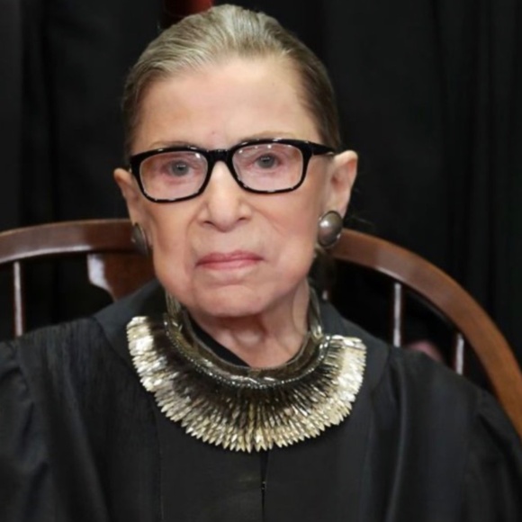 Stella and Dot Gold Pegasus Statement Necklace NIB‎ - Picture 2 of 8